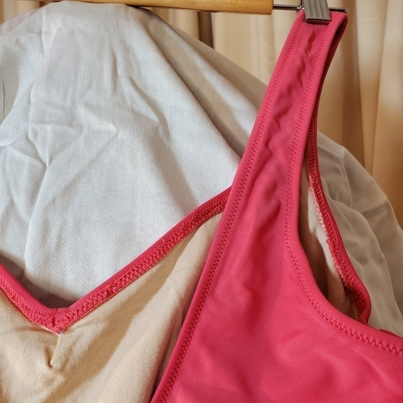 0054. EUC ~ Speigal ~ Full Coverage ~ Swimsuit ~ Sweetheart Neckline ~ Ruched - Picture 7 of 10